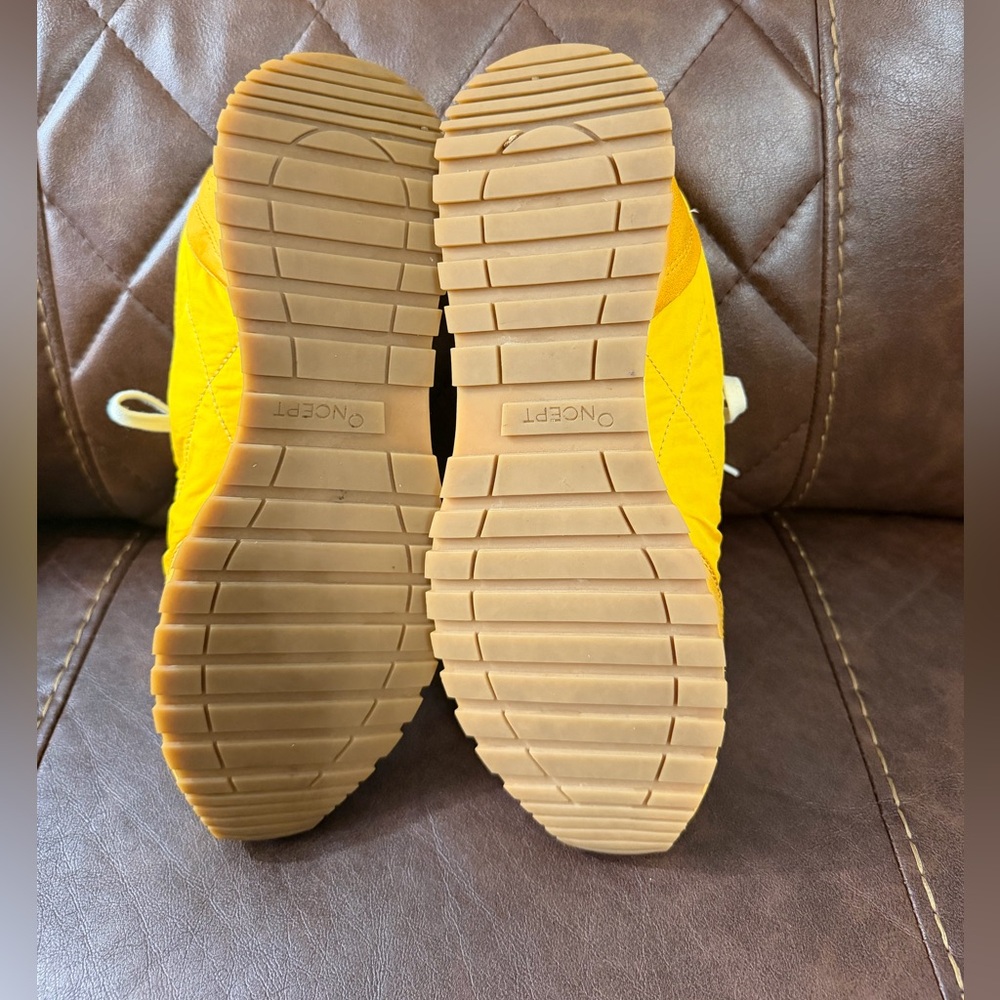 Oncept Tokyo Women’s Sneakers - Picture 4 of 11